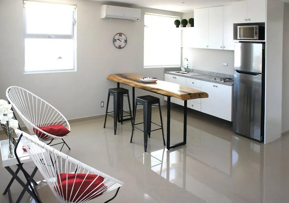 Sunset Penthouse 15 Min To The Beach Fast Wifi Playa del Carmen Apartment